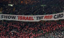 Celtic taraftarları Şampiyonlar Ligi maçında Pro-Gaza protestosu düzenledi