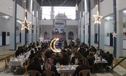 Genç İHH, Suriye'de 7 bin üniversite öğrencisine iftar verdi