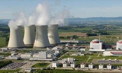 İran'da 20 bin megavatlık nükleer elektrik üretim projesine başlandı