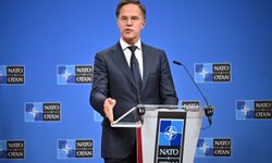 Mark Rutte'den Ukrayna'da 30 günlük ateşkese destek