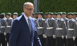 Merz: Zelenskiy’nin Putin'le görüşme isteğinden memnunuz