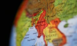 Myanmar'da askeri helikopterin düşürüldüğü iddia edildi