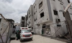 İsrail, Endonezya Hastanesi'ni kuşattı