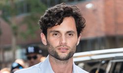 Penn Badgley’den Sıradışı Sığınak: Başucunda Kur'an-ı Kerim Var