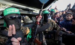 Lübnan'da Filistin kamplarındaki silahların teslimi tartışılıyor