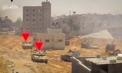 Kassam Tugayları, İsrail'e ait iki tank ve bir dozeri hedef aldı
