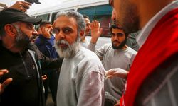 İsrail, Gazze'de alıkoyduğu 10 Filistinliyi serbest bıraktı