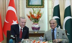 Şahbaz Şerif, Erdoğan'a minnetlerini sundu