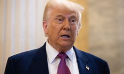 Trump, Kongredeki Cumhuriyetçilerle bir araya geldi
