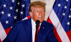 Trump: Mahkemeler yolumu kesiyor