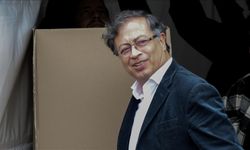 Gustavo Petro'dan ABD'ye 'savaşa girme' çağrısı