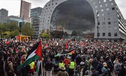 Hollanda'da 150 bin kişi, İsrail'e 'kırmızı çizgi' çekilmesini istedi