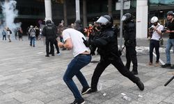 İspanya'da Sanchez karşıtı gösteriye polis müdahale etti