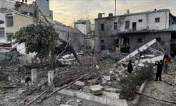 İsrail, hastanelerdeki 3 jeneratörü daha bombaladı