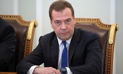 Medvedev, Orta Doğu'daki gerilimin küreselleşebileceği konusunda uyardı