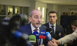 Safedi: Orta Doğu derin bir uçurumun kenarında