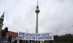 Berlin polisi, Filistin destekçilerini gözaltına aldı