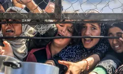 İsrail, Gazze'de yardım bekleyenlere saldırdı: 11 ölü, 84 yaralı