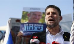 Smotrich: Lübnan'da işgal edilen noktalardan çekilmeyeceğiz