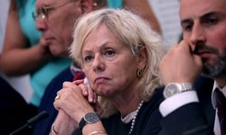 İsrail Başsavcısı, Netanyahu'nun kendisini görev alma sürecini eleştirdi