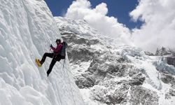 Çinli dağcı, K2 Dağı'ndan inerken öldü