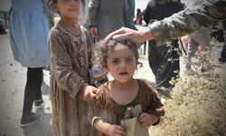 Afganistan'daki çocuklarda yetersiz beslenme oranında keskin artış yaşanıyor