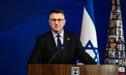 Gideon Saar, Rusya'nın saldırılarını kınadı, Gazze'deki işgali savundu
