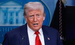 Trump, VOA'daki gazetecileri işten çıkarmak için harekete geçti
