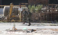 İsrail, Gazze kentine kara saldırılarına başladı
