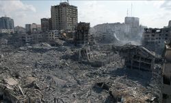 Hamas: İsrail, Filistinlileri Gazze'den söküp atmaya çalışıyor