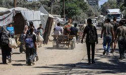 İsrail, güvenli bölgeler 'aldatmacasıyla' Filistinlileri sürmeyi amaçlıyor