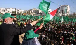 Filistinlilerin %70'i Hamas'ın silah bırakmasına karşı