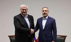 Hakan Fidan, Lüksemburg’da Sybiha ile görüştü