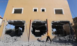 İsrail ordusu Batı Şeria’da Filistinlilere ait iki evi yıktı