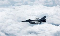 Polonya savaş uçakları, Rus keşif uçağını engelledi