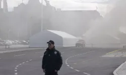 Sırbistan parlamentosu önünde ateş açıldı: 1 kişi ağır yaralandı