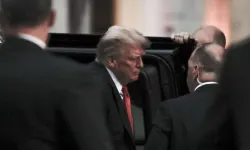 Trump'tan Hamas'a: Gazze'yi bırakmazsanız tamamen yok edilirsiniz