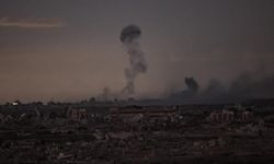 İsrail ordusu ateşkese rağmen Gazze'nin dört bir yanına saldırdı