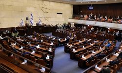 İsrail, yabancı medyayı süresiz kapatma yasasını kabul etti