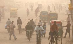 Yeni Delhi'de hava kalitesi 8 gündür 'çok kötü' seviyede