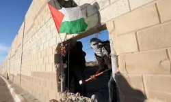 İsrail, Batı Şeria'da yeni duvar inşa ediyor