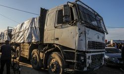 Gazze'de ateşkesin karanlık bilançosu: 26 bin yardım tırı sınırda çürüdü