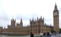 İngiltere'de 'ikinci sınıf' vatandaşlık raporu: Müslümanlar tehdit altında