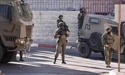 İsrail askerleri hareket halindeki aracı taradı: 1 ölü