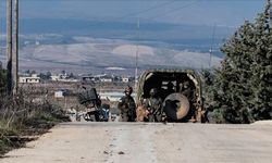 İsrail, Suriye içlerine ilerliyor: Köy meydanına kontrol noktası kuruldu