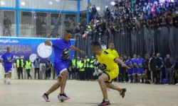 Gazze'de enkaz üzerinde ilk turnuva: Efsaneler sahada