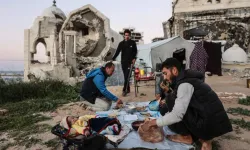 Gazze'den dünyaya mektup: Enkazdan umut dokuyoruz