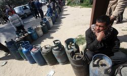 Gazze'ye 8 kamyon mutfak gazı girdi: 20 binden fazla kişiye dağıtılacak