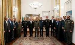 İran ve ABD arasında Maskat diplomasisi: Arakçi orduyu bilgilendirdi