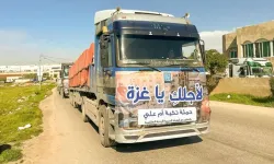 İsrail yardım tırlarından 14 bin dolar alıyor